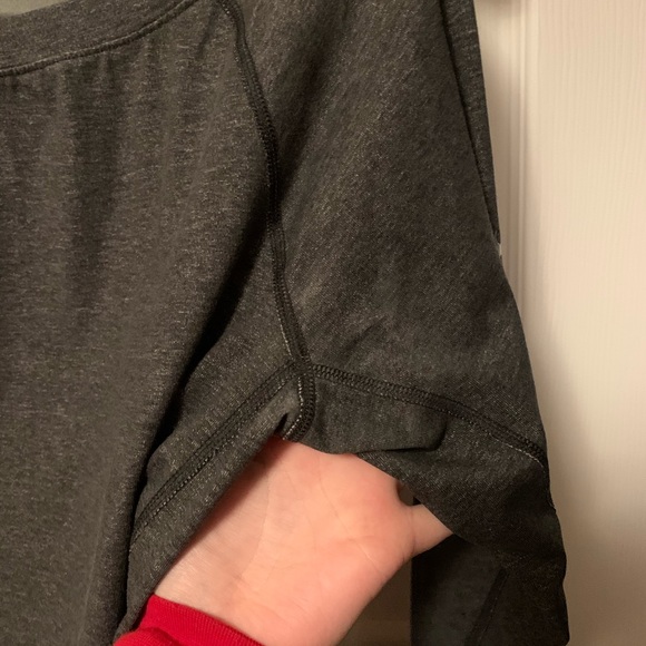 Nike - Picture 3 of 4